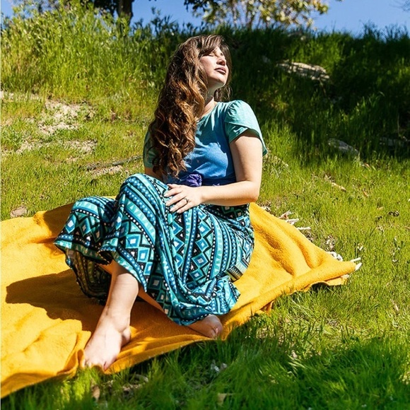 LulaRoe Maxi Long Skirt / Strapless Dress Extra Fancy w Added Glow/Texture 6-8 - Picture 12 of 16